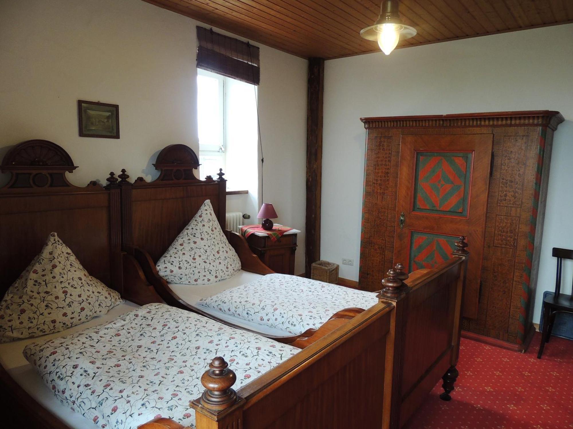 Gasthaus Zur Burgschaenke Aremberg Extérieur photo