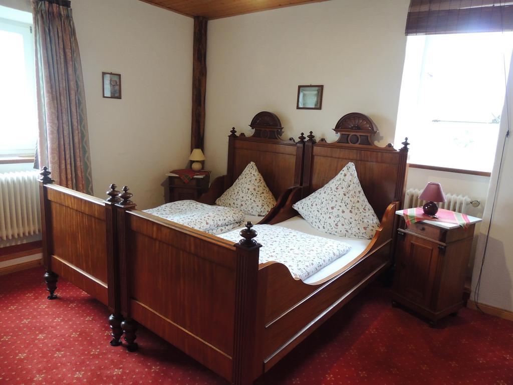 Gasthaus Zur Burgschaenke Aremberg Extérieur photo