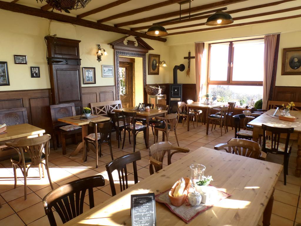 Gasthaus Zur Burgschaenke Aremberg Extérieur photo
