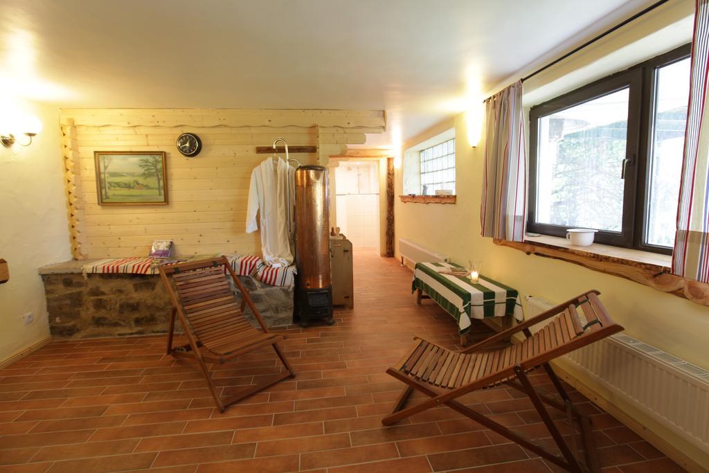 Gasthaus Zur Burgschaenke Aremberg Extérieur photo