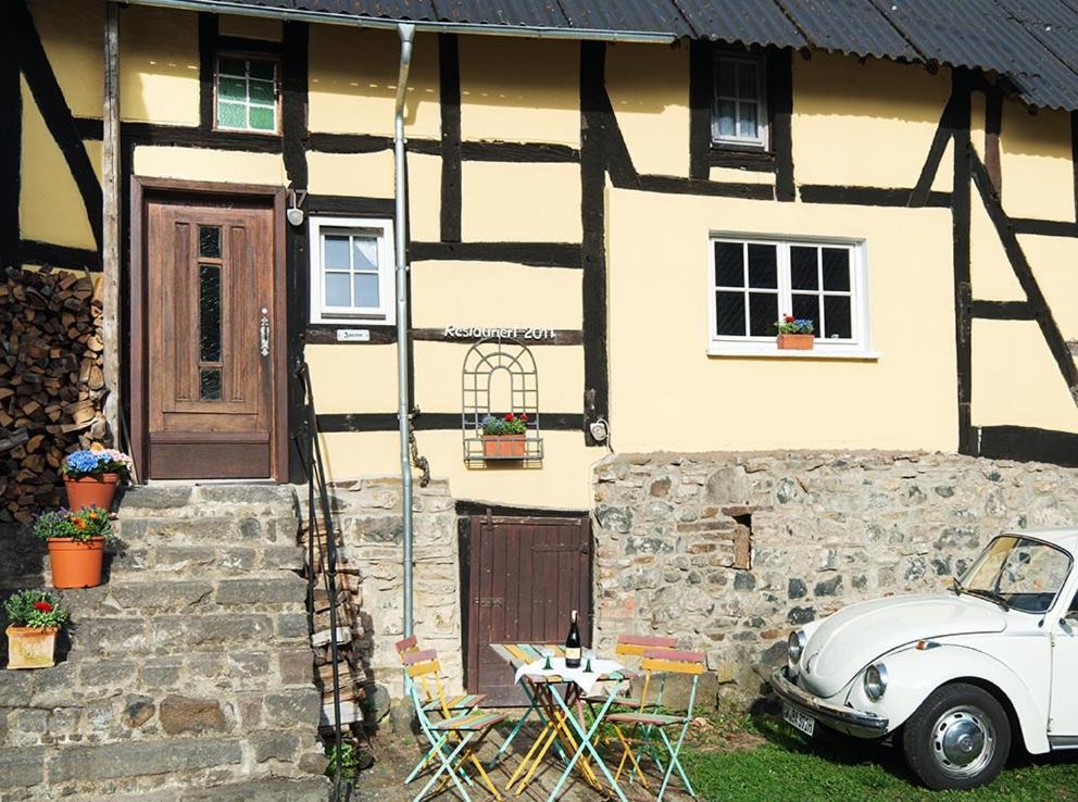 Gasthaus Zur Burgschaenke Aremberg Extérieur photo