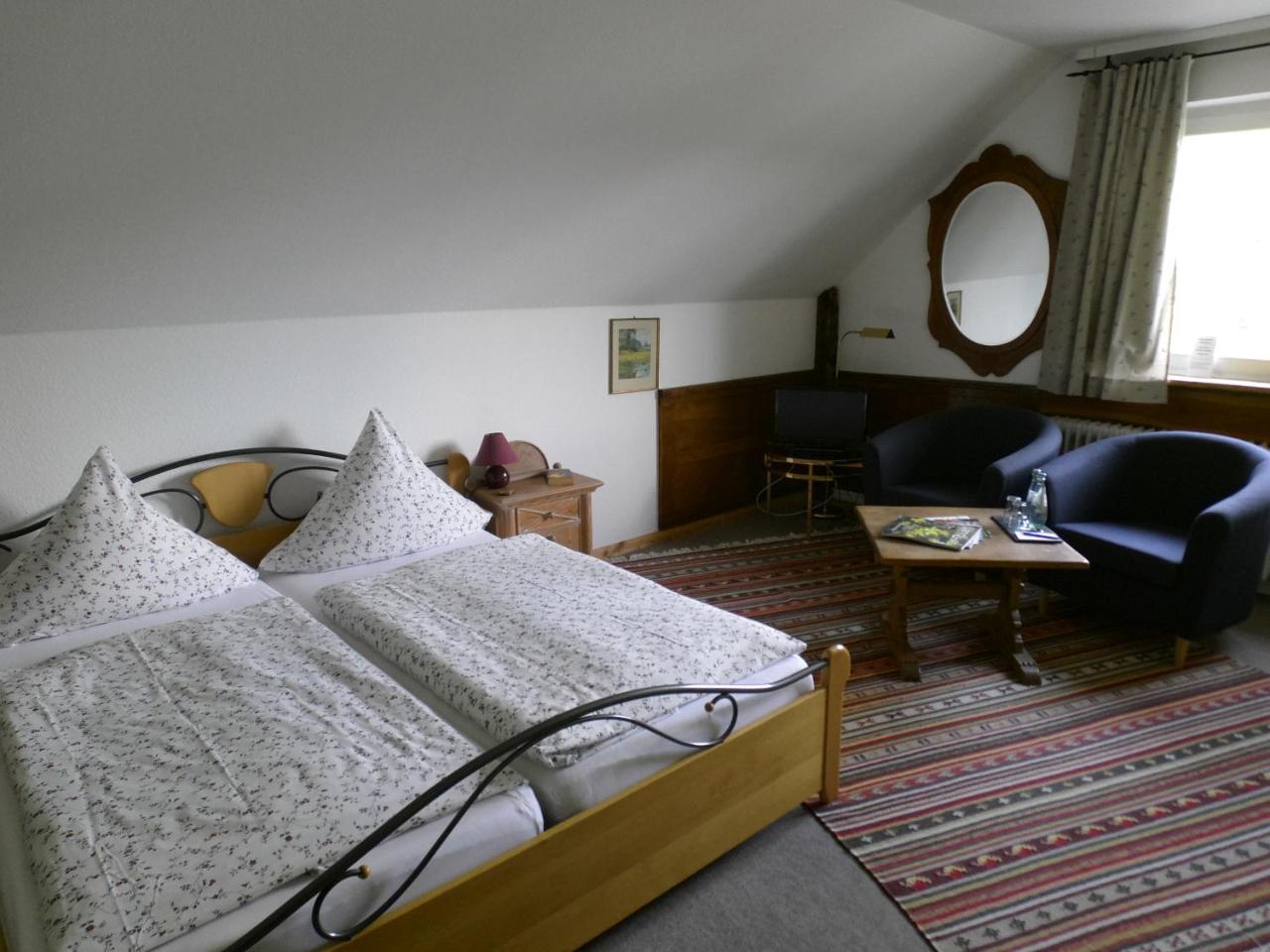 Gasthaus Zur Burgschaenke Aremberg Extérieur photo